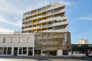 Eighty2 On M – Seapoint