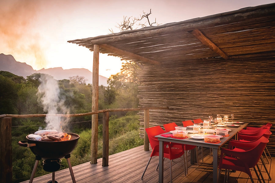 Braai and deck facilities at Kruger Cliffs Lodge, Hoedspruit