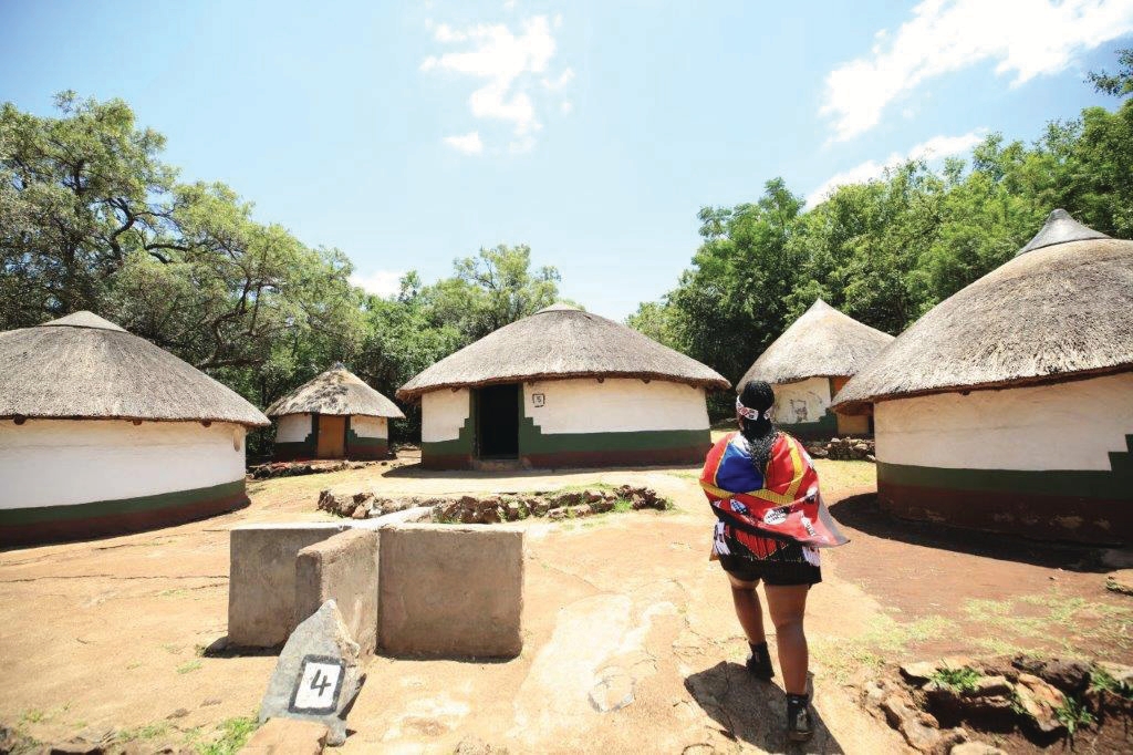 Rondavel huts at Lesedi Cultural Village – Joxilox Big5 Safari