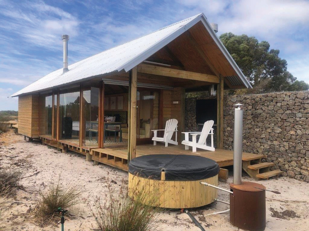 KhwaTtu luxurious chalets – West Coast, Cape Tour