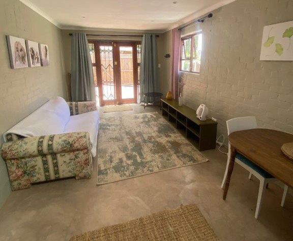 Living area – Cape research accommodation, Joxilox 2024