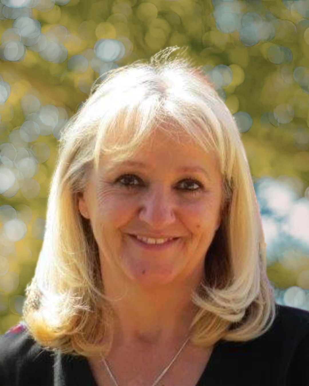 Amanda Foster — Managing Director of Joxilox Tours